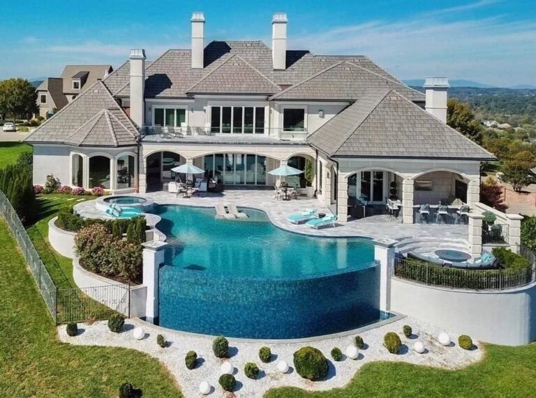 12. villa_image_2_960x714